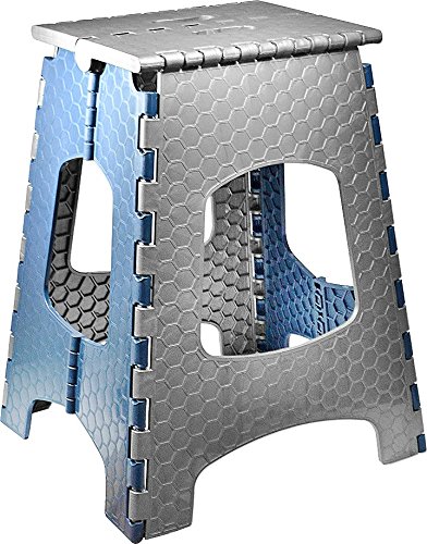 STARK Sgabello pieghevole con maniglia per bambini e adulti. Poggiapiedi Ultra Resistente fino a 120 kg, altezza 44 cm in grigio-blu per cucina, bagno, giardino, casa